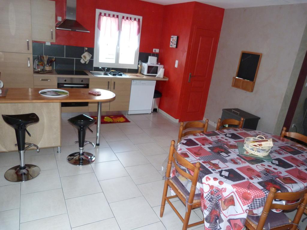 Les Gites De Colliers Muides-sur-Loire Ruang foto